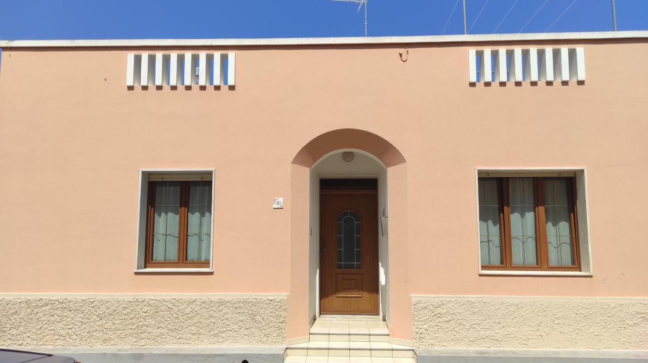 Ferienwohnung Casa Trifo Tiggiano Exterior foto